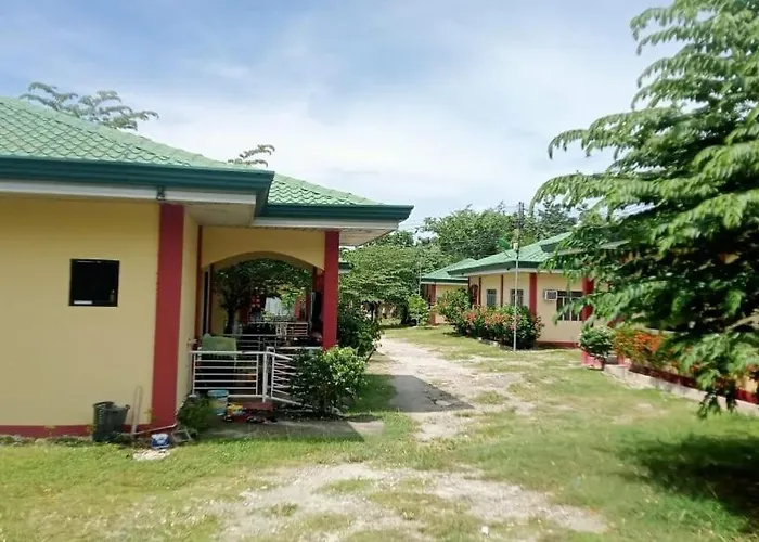Tropical Garden Apartment *